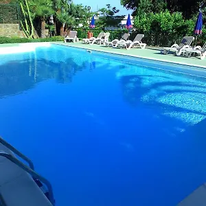 La Carruba Aparthotel